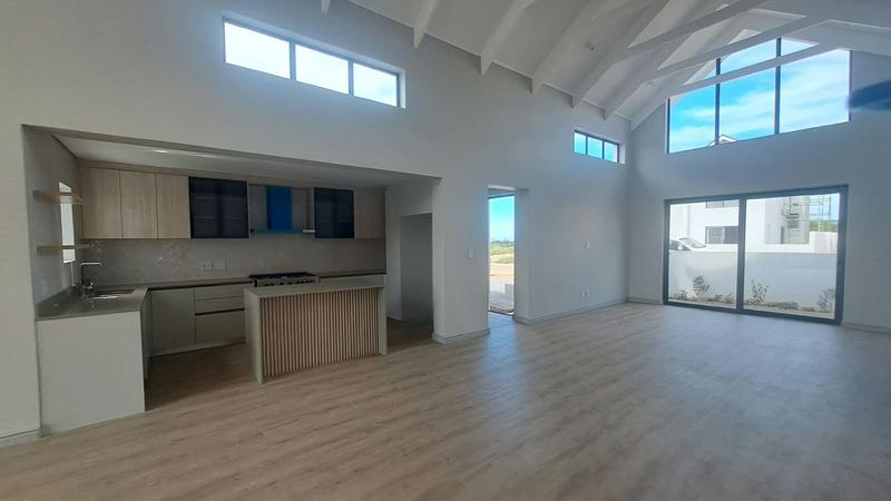 3 Bedroom Property for Sale in Stilbaai Wes Western Cape